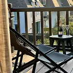 Luxe Duplex Met Prive Parking Apartment