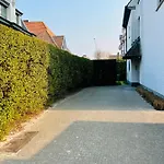 Luxe Duplex Met Prive Parking Apartment *